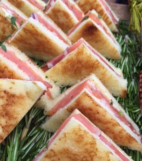 mini-smoked-salmon-sandwich